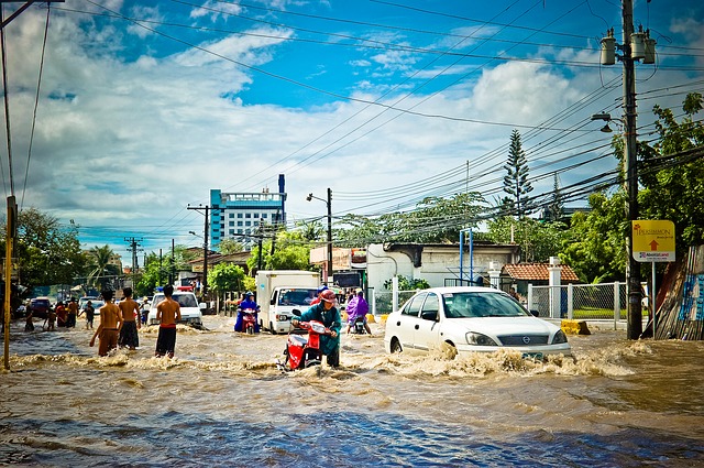 povodeň ve městě